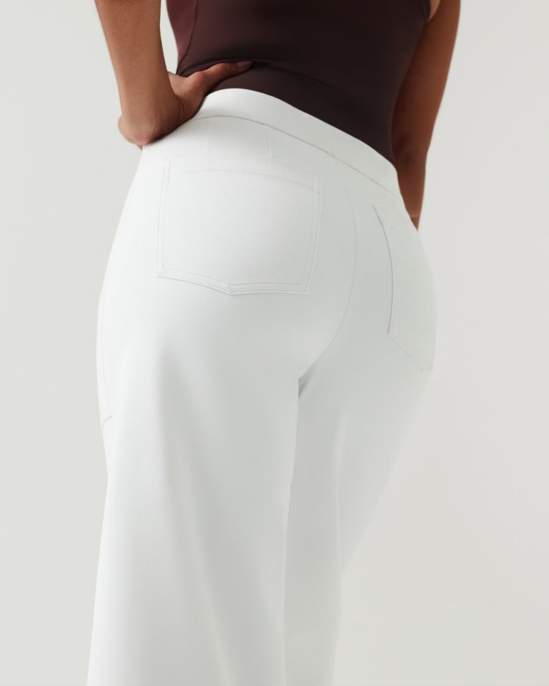 Spanx On-the-Go Geniş Leg Pant with Ultimate Opacity Teknolojileri Pantolon Kadın Beyaz | CMGZKF960